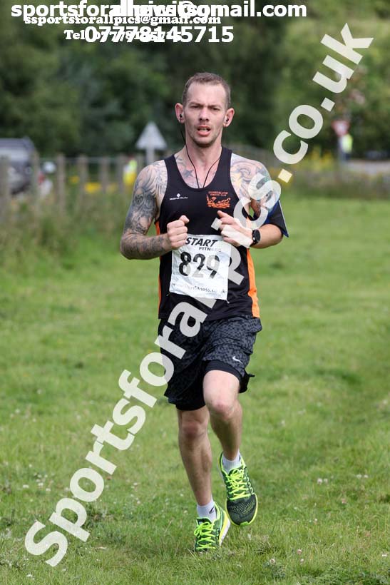 Hexham Half Marathon. Photo: David T. Hewitson/Sports for All Pics